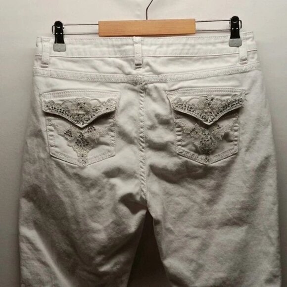 Venus Jeans Women's Size 10 White Embroidered Rhinestone Bling Ankle Crop GUC - Picture 4 of 11